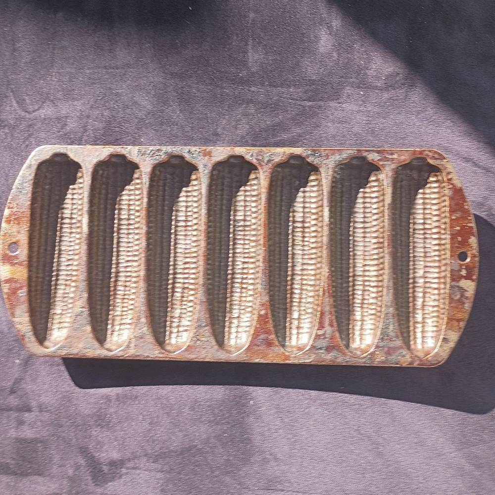 Vintage Lodge 2702 Cast Iron Cornstick Pan 7-Stick USA 🇺🇸